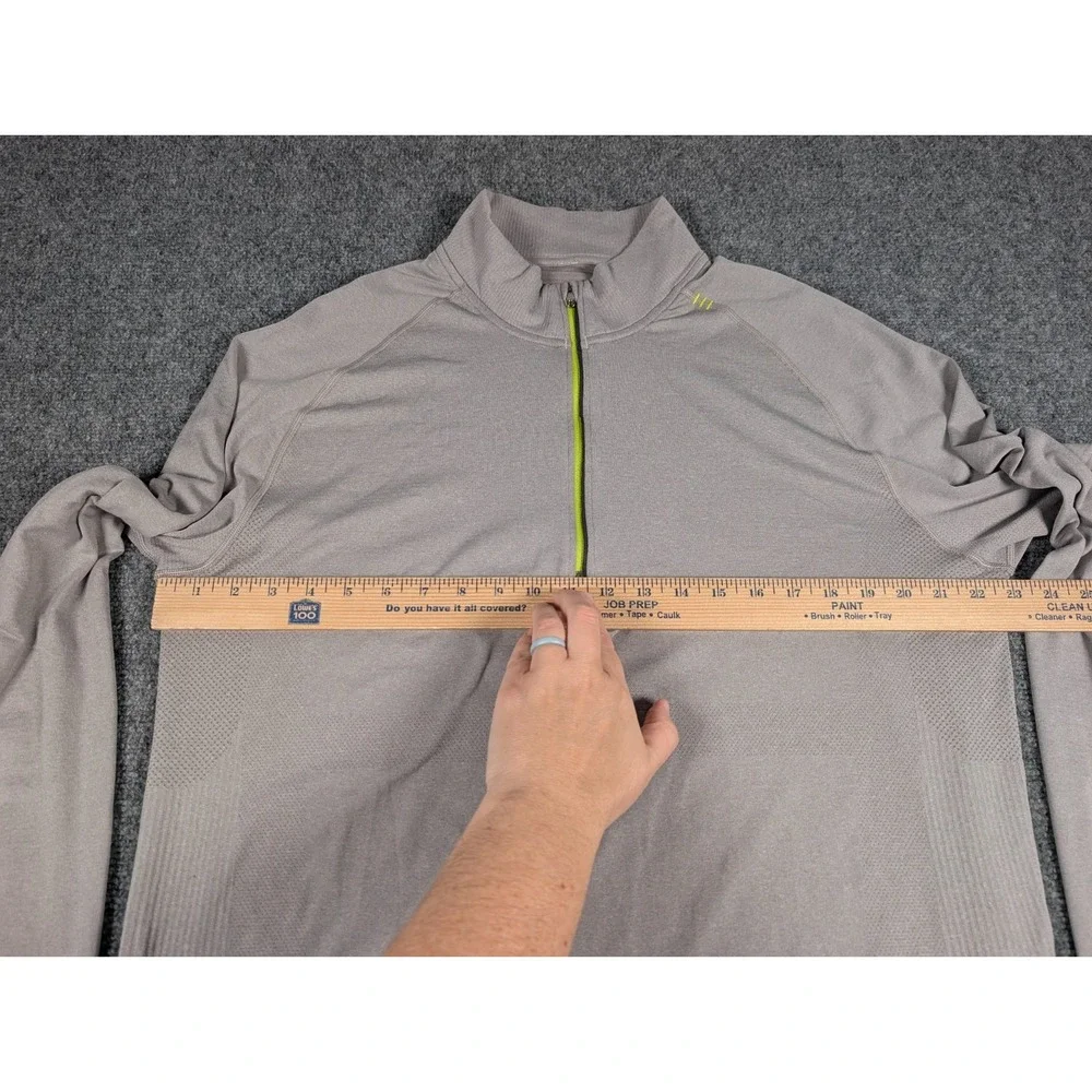 Lululemon Metal Vent Tech 1/2 Zip‎ Pullover Mens XL Light Gray Athletic